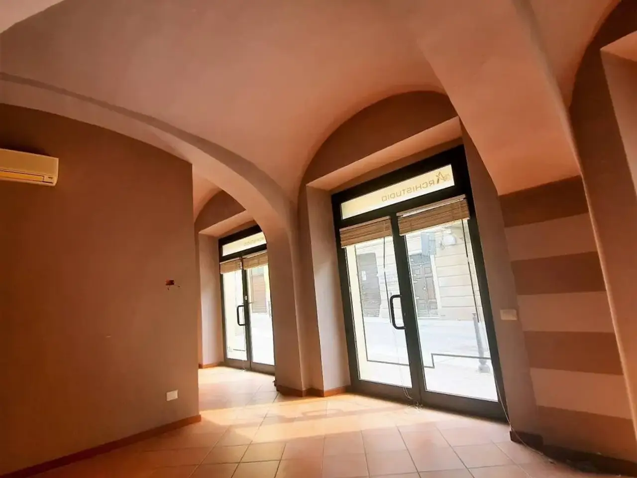 Ufficio in Via del Seminario, Tortona, Alessandria, Tortona, {3} - Foto 1