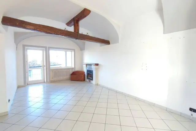 4-room flat in Vicolo Giuseppe Garibaldi, Villanova Mondovì - Photo 1