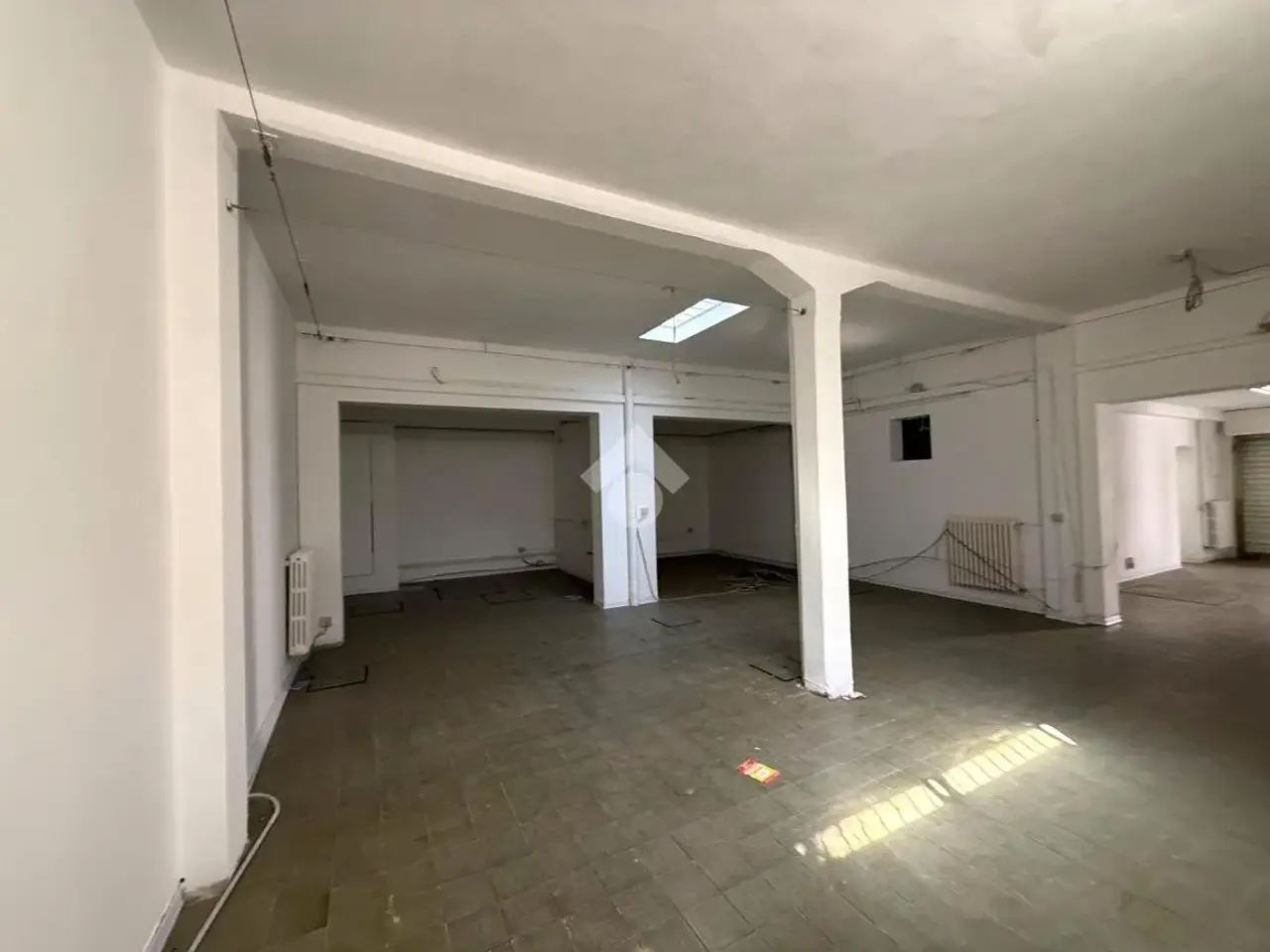 Magazzino in Via Arrigo Boito 18, Padova, {3} - Foto 1