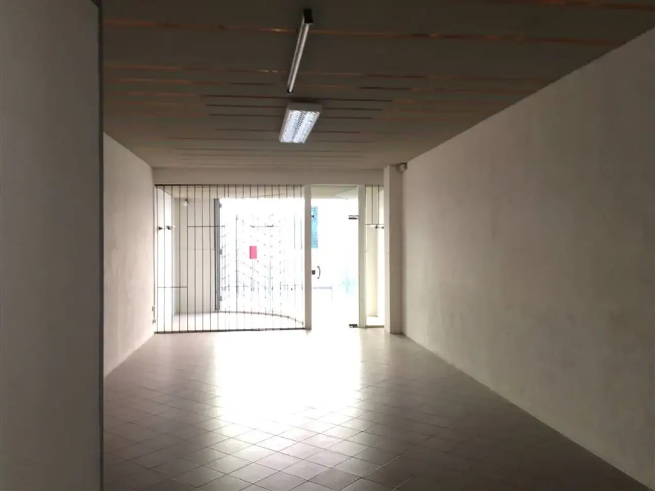Locale commerciale in Via II Giugno, 33/a, Certaldo, Firenze, Certaldo, {3} - Foto 2