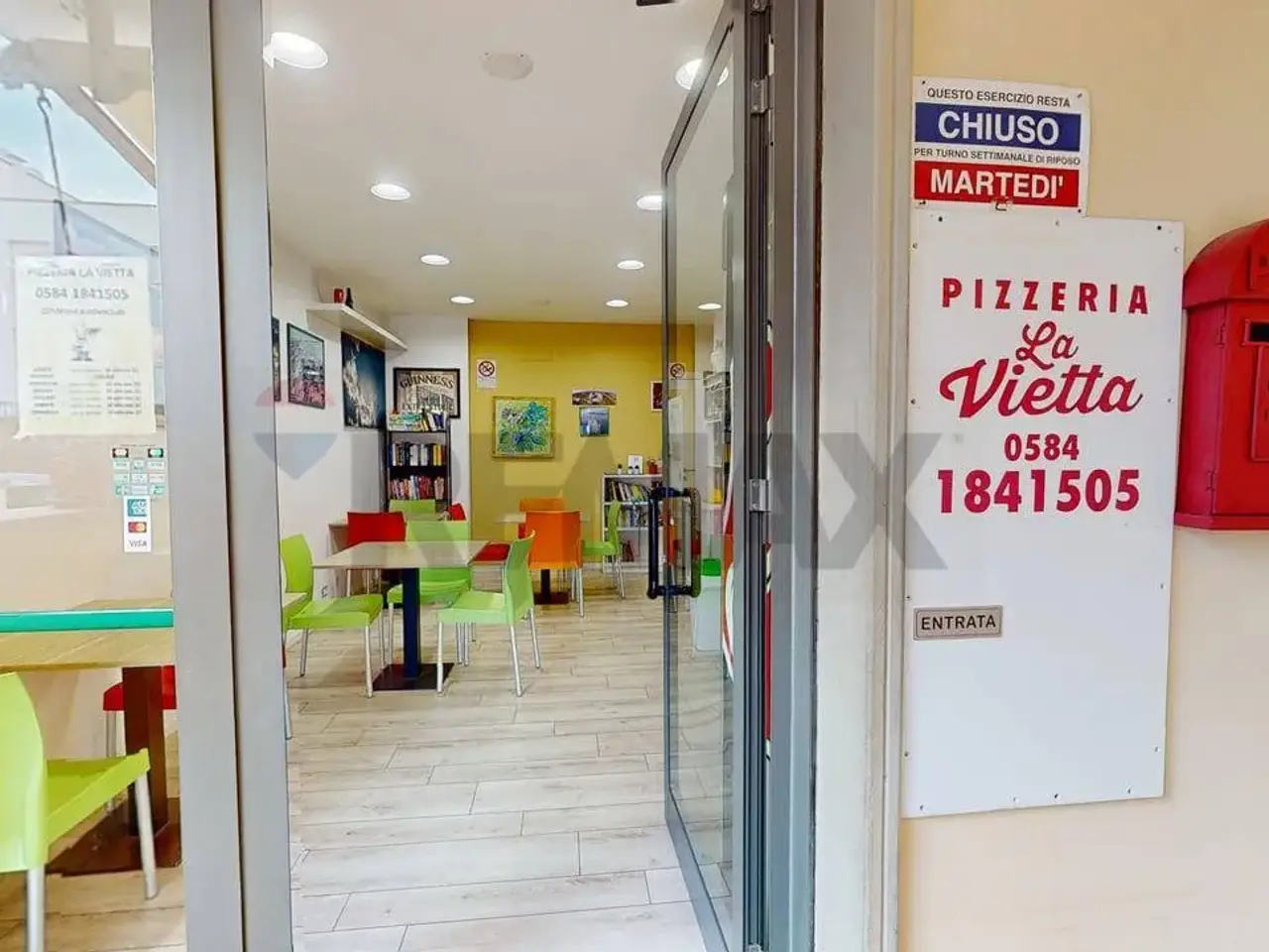 Negozio in Via De Ambris 69, Viareggio, {3} - Foto 1