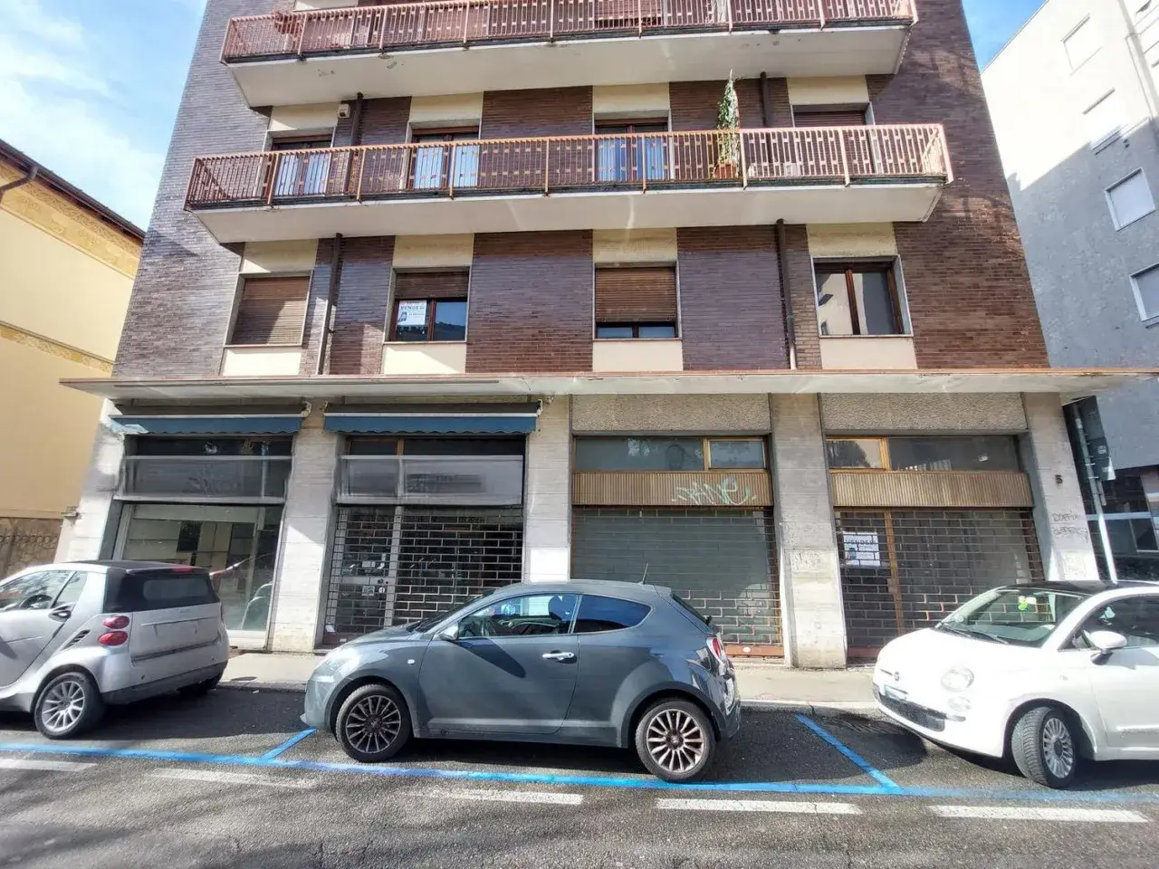 Ufficio in Via Giuseppe Speroni, 5, 21100 Varese Va, Italia, Varese, {3} - Foto 1