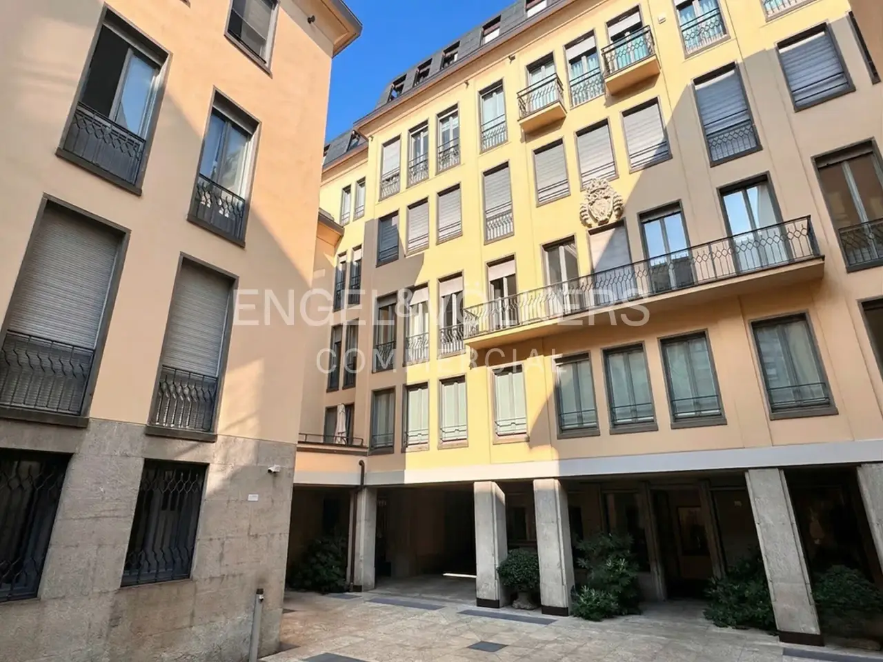 Ufficio in , Milano, {3} - Foto 1