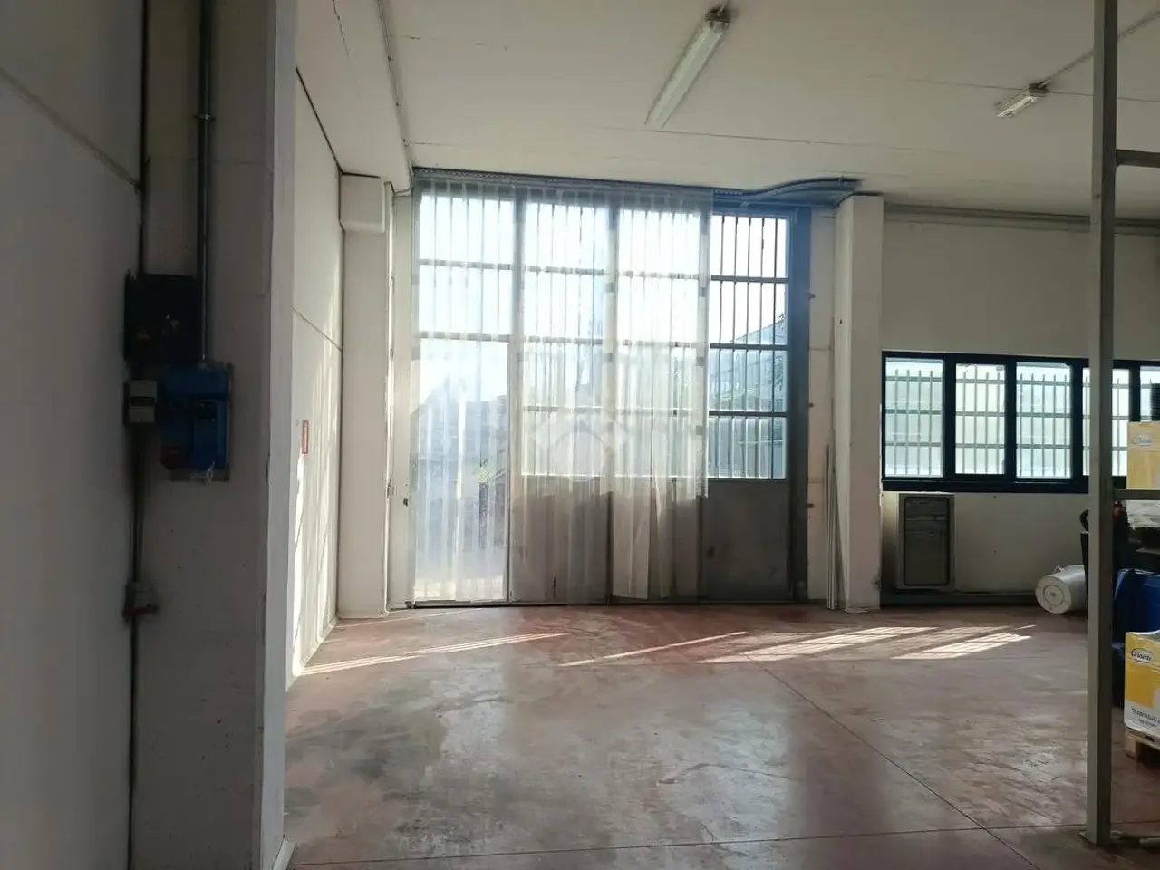 Capannone in Via Cervese 383, Cesena, {3} - Foto 2