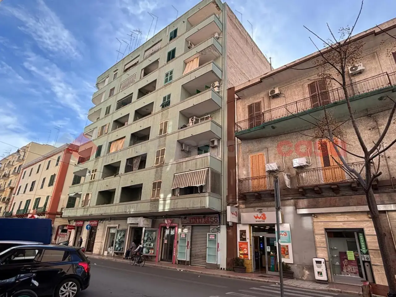Negozio in Via Cesare Battisti 58, Taranto, {3} - Foto 1