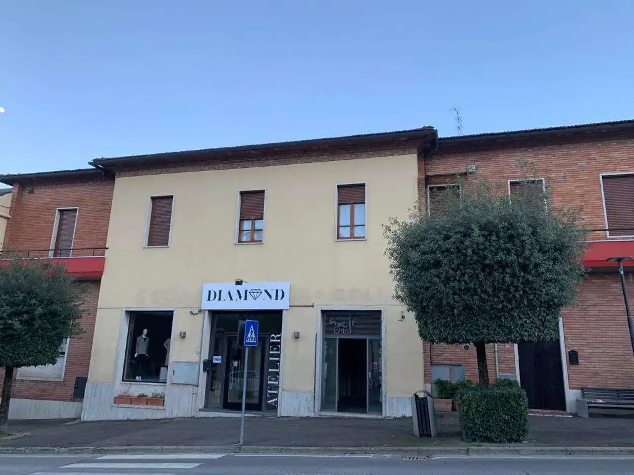 Negozio in Via Gramsci 33, Sinalunga, {3} - Foto 2