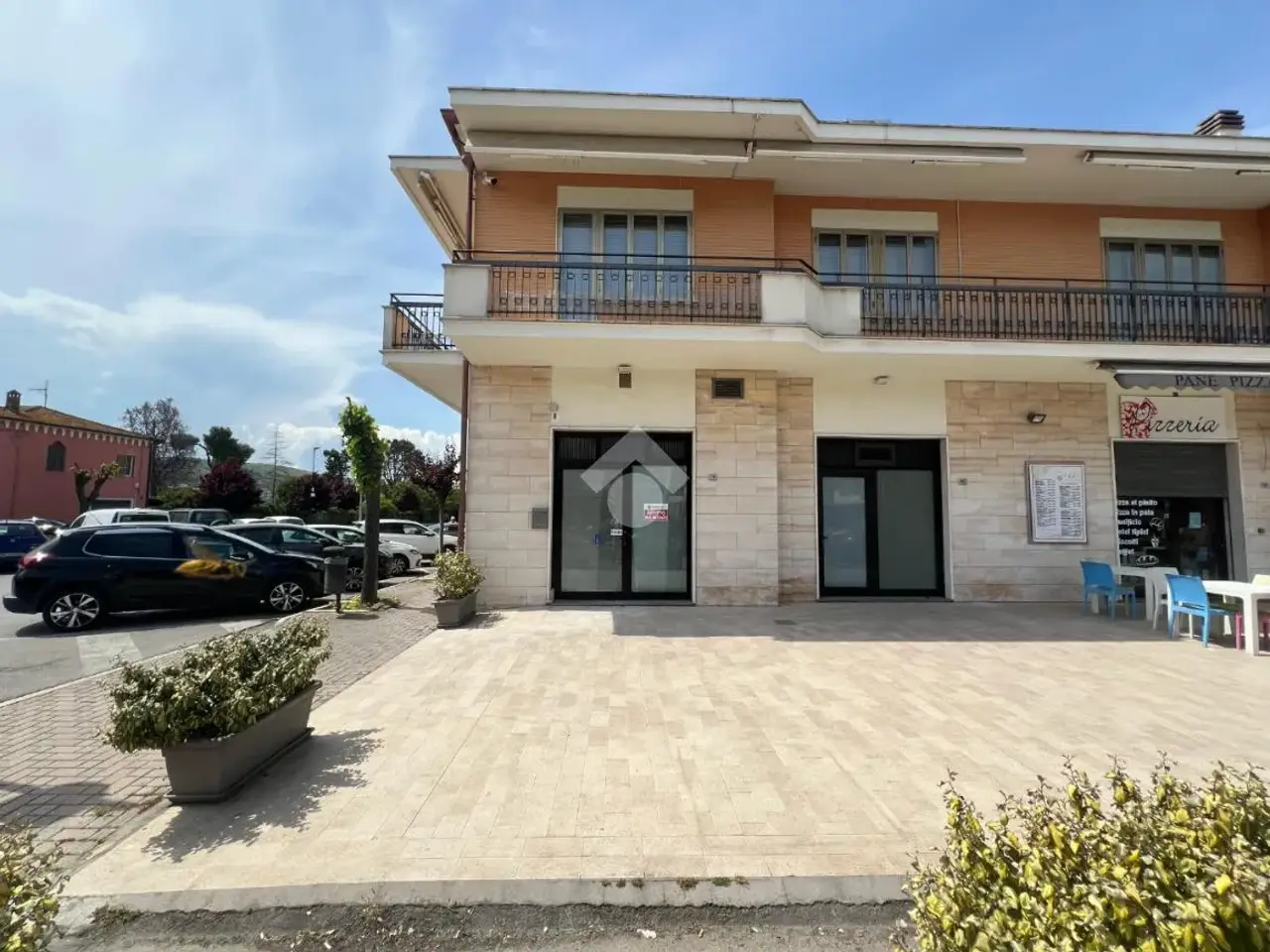 Negozio in Via Nazionale Adriatica 100, Roseto Degli Abruzzi, {3} - Foto 1