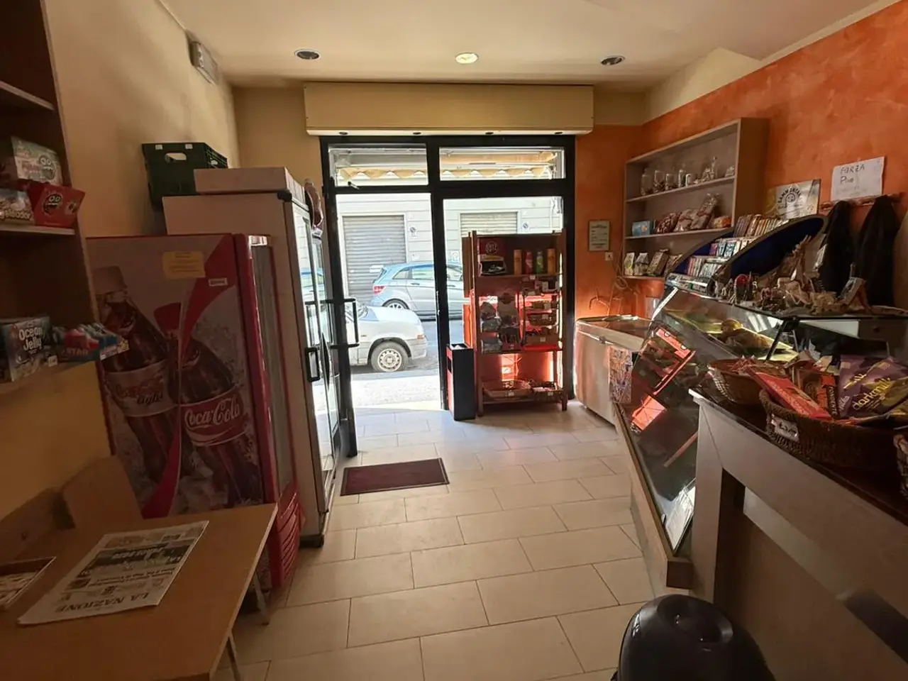 Negozio in Via Gioacchino Rossini 10r, Firenze, {3} - Foto 2