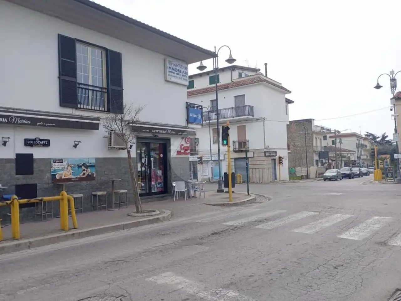 Negozio in Locale-Commerciale-, Minturno, {3} - Foto 1
