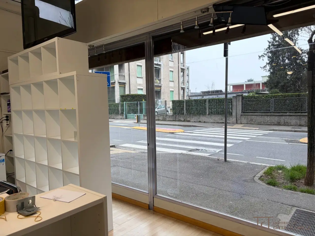 Negozio in Via Gianforte Suardi, Bergamo, {3} - Foto 1