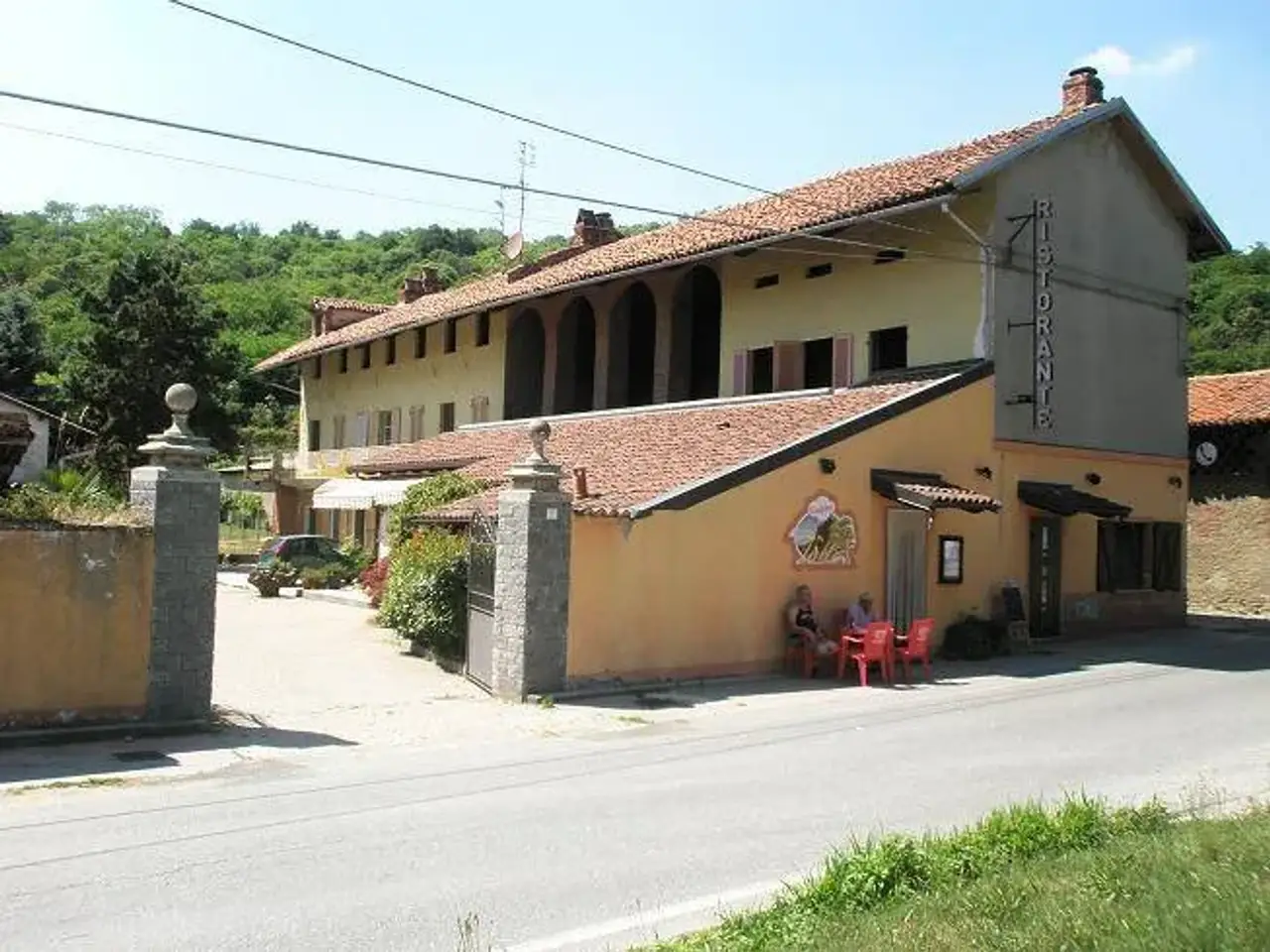 Bar - Ristorante in Via Cigliano, Maglione, {3} - Foto 1