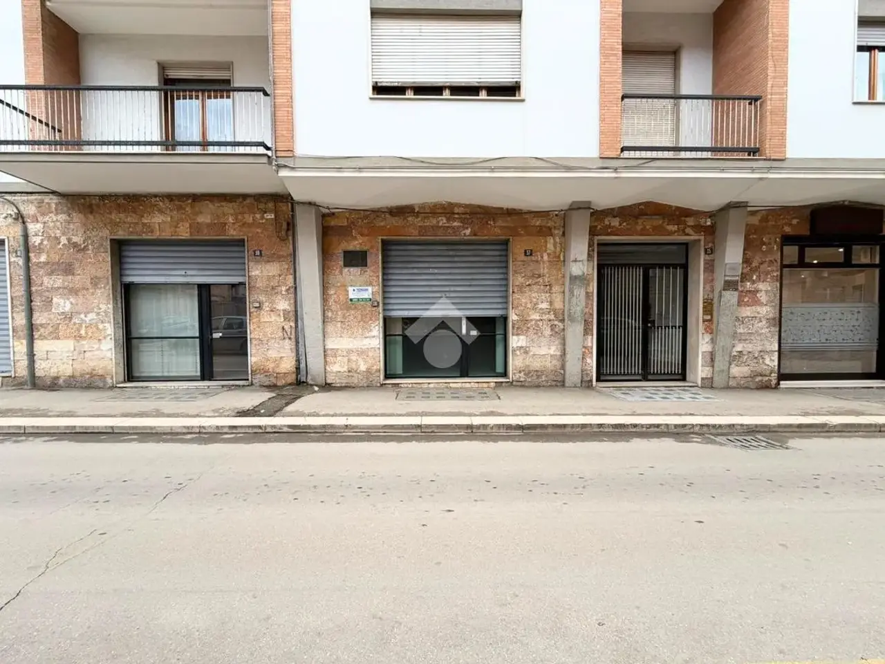 Negozio in Via Indipendenza 37, Lucera, {3} - Foto 2