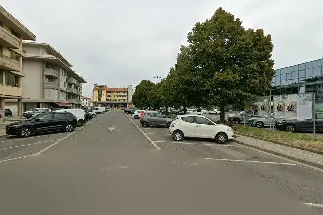 insertion image