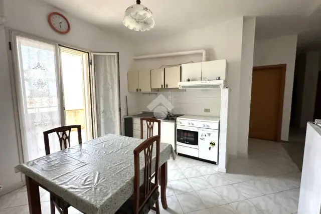 Vierzimmerwohnung in Via della Pineta 2, Lamezia Terme - Foto 1