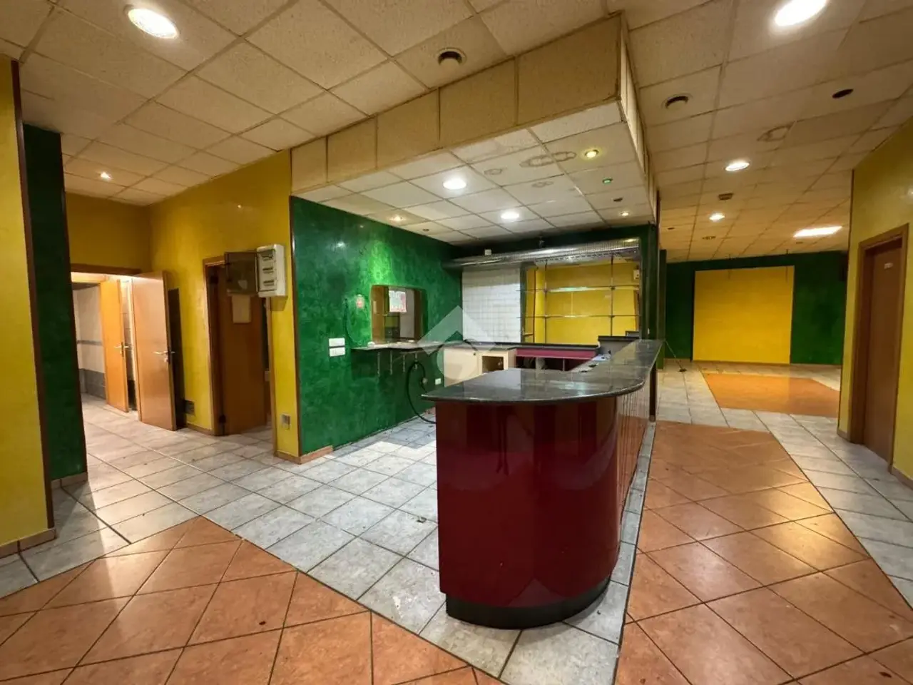 Magazzino in Via Redipuglia, Cagliari, {3} - Foto 1