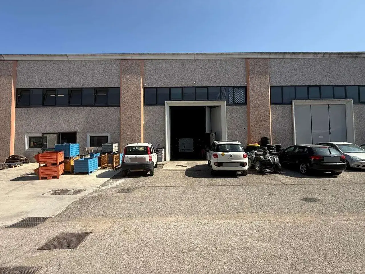Capannone in Voc. Bacanella , Magione, {3} - Foto 2