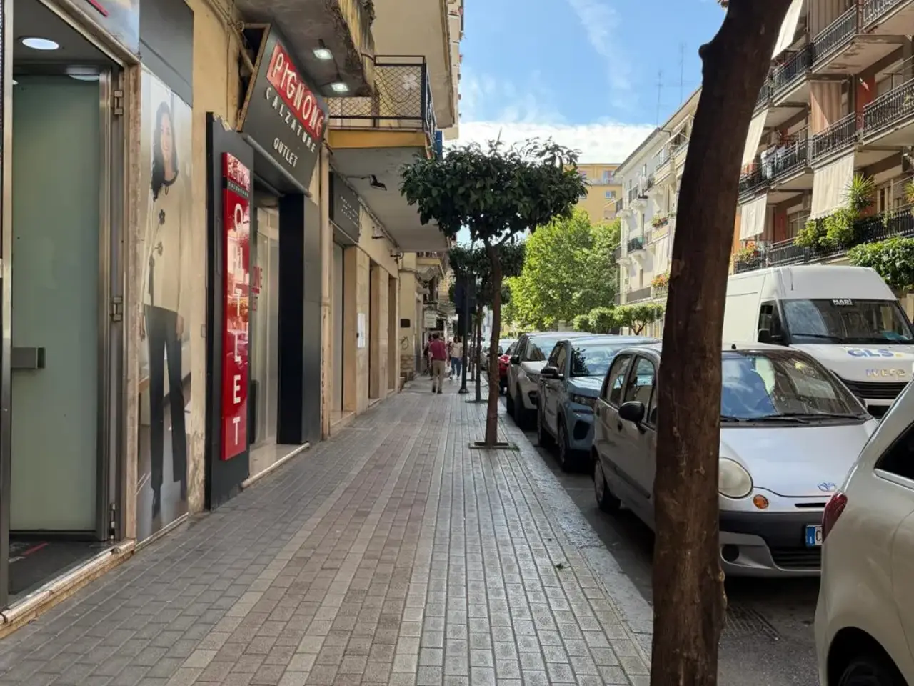 Negozio in Via Giuseppe Mazzini 112, Battipaglia, {3} - Foto 1