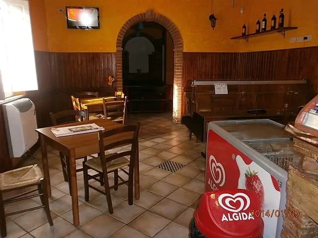 Locale commerciale in , Cascina, {3} - Foto 1
