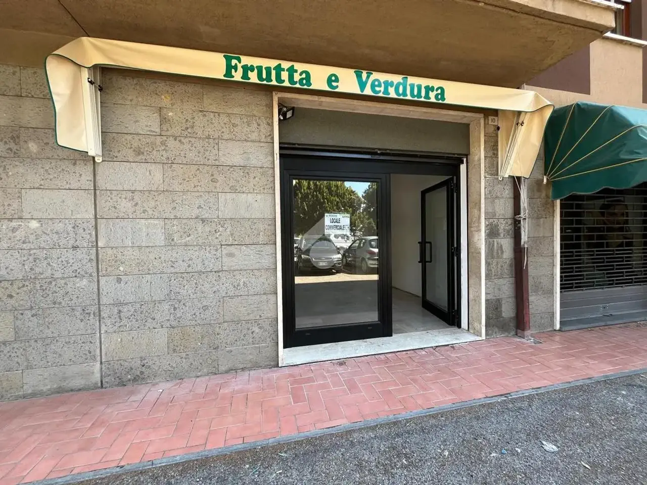 Negozio in Via delle Mimose 10, Orvieto, {3} - Foto 2