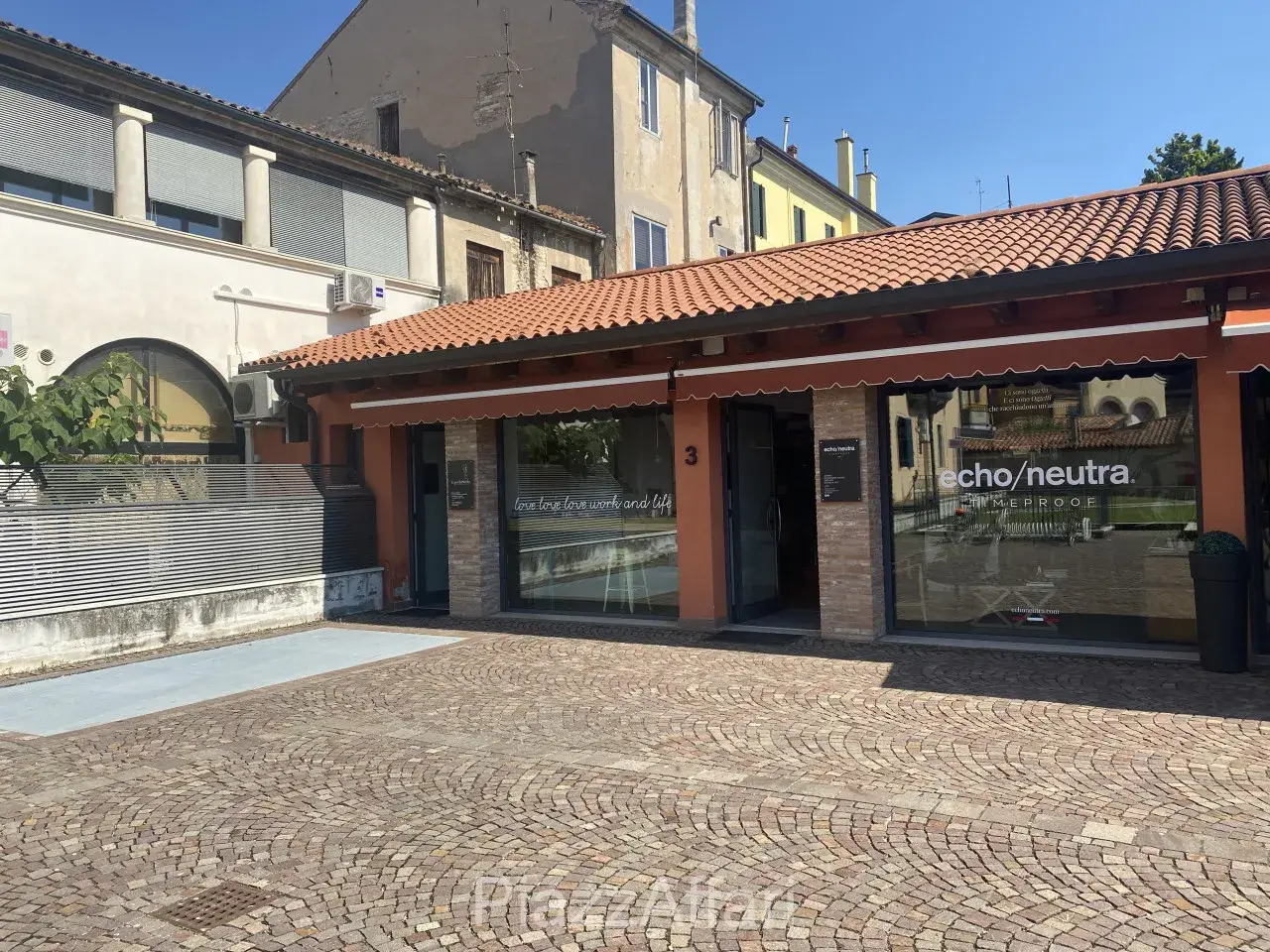 Negozio in Piove di Sacco Piazzetta Carlo Rosso, Piove Di Sacco, {3} - Foto 1