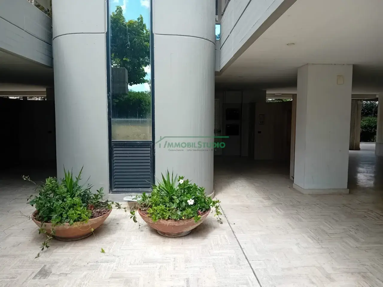 Ufficio in Via Osvaldo Marzano, Bari, {3} - Foto 1