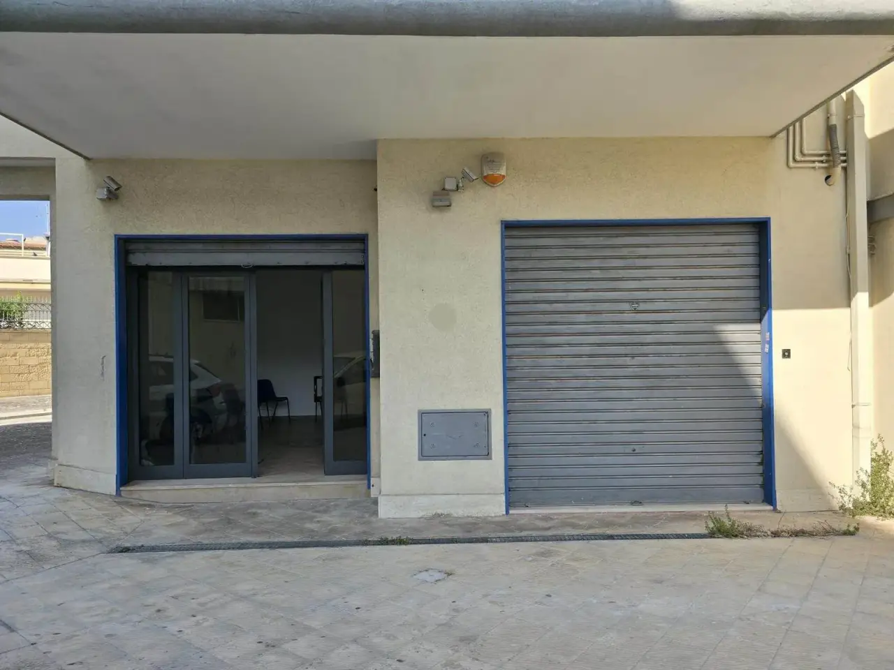 Locale commerciale in Via Settembrini, Talsano/S. Donato, Taranto, Taranto, Taranto, {3} - Foto 1