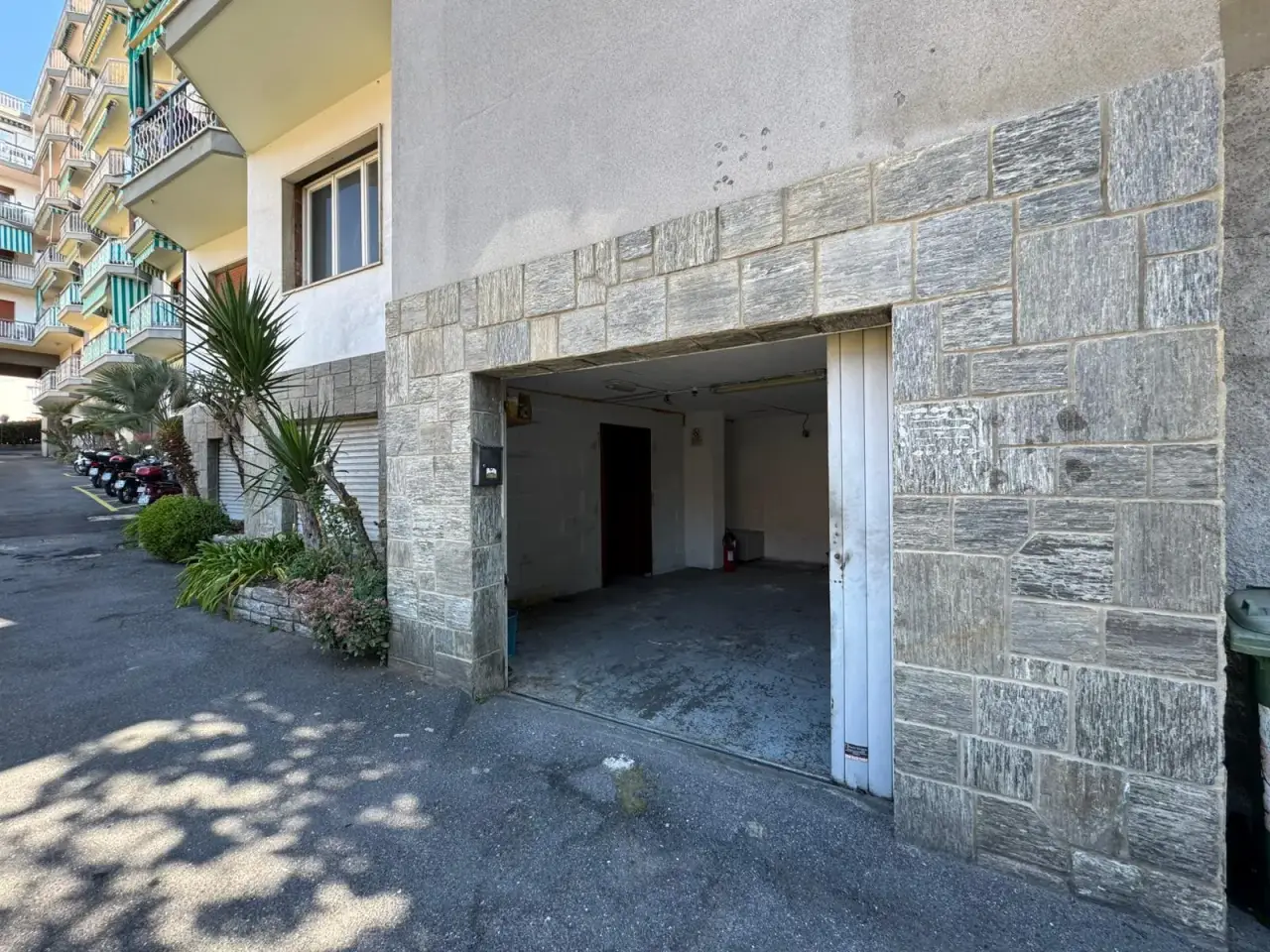 Capannone in Via Lamarmora 92, Sanremo, {3} - Foto 1