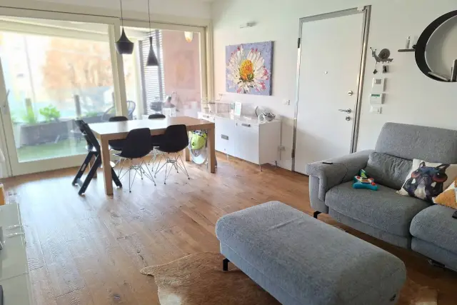 Vierzimmerwohnung in {3}, Strada Traversetolo - Foto 1