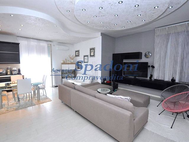 4-room flat in Via Buggianese 3, Ponte Buggianese - Photo 1