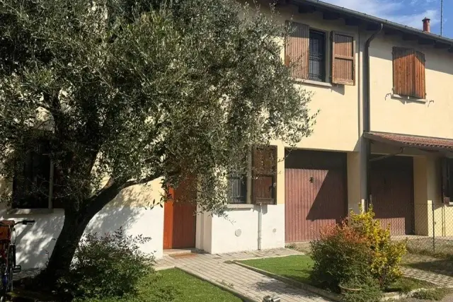 Terraced house in Via Tassinara 5, San Giovanni in Persiceto - Photo 1