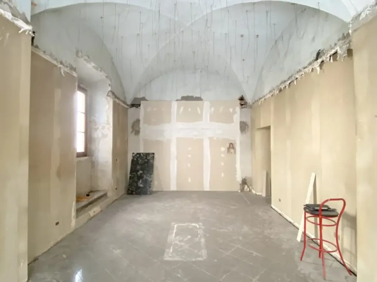 Locale commerciale in Via degli Alberti, Il Cantiere, Prato, Toscana, 59100, Italia, Prato, {3} - Foto 1