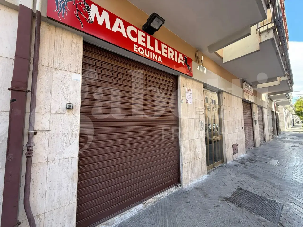Negozio in Via Mario Pagano, Trani, {3} - Foto 1