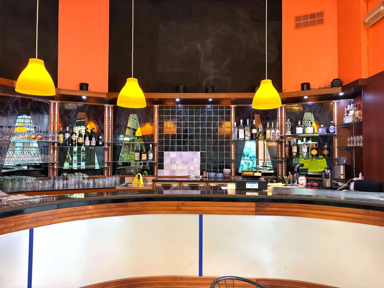 Bar in Via Torino 4, Arona, {3} - Foto 2