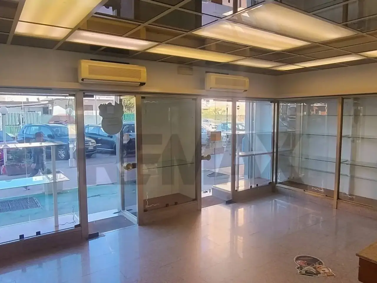 Negozio in Via Lancia di Brolo 151, Palermo, {3} - Foto 1