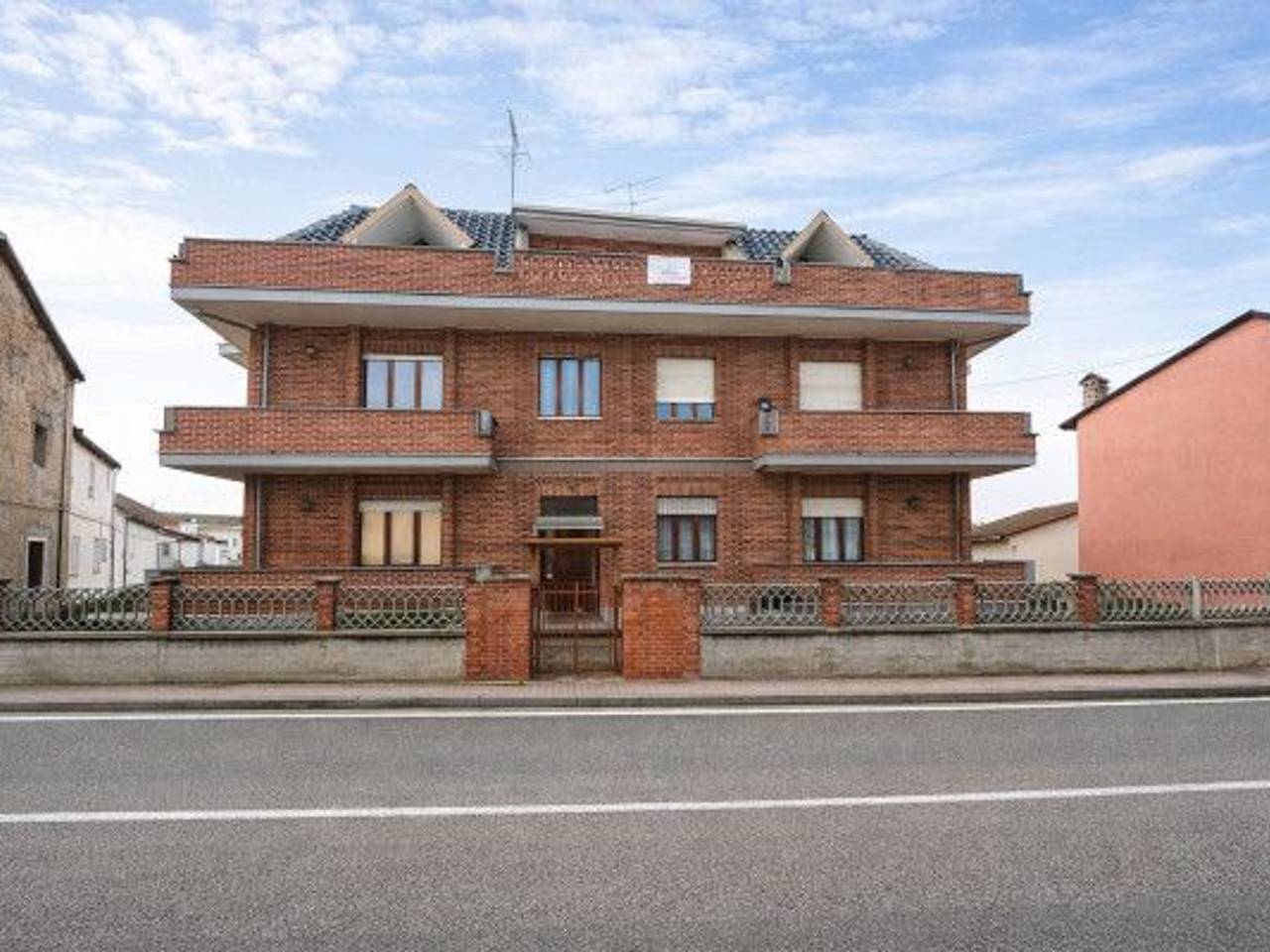 immagine annuncio 1 di 15