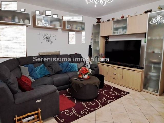 Vierzimmerwohnung, Montecalvo in Foglia - Foto 1