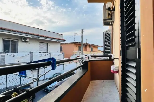 Villa a schiera in Via Spasaro Terra d'Attico, Giugliano in Campania - Foto 1