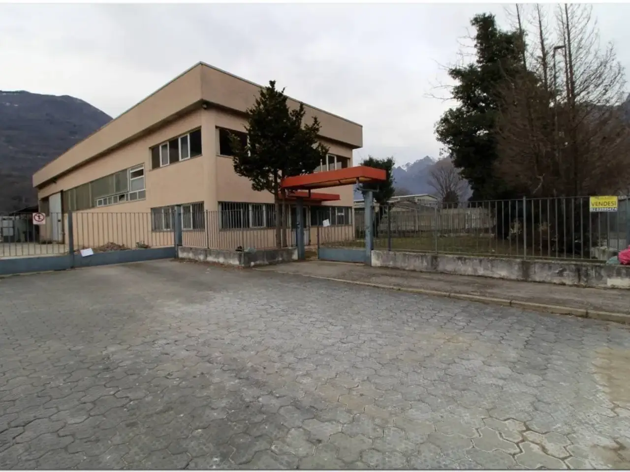 Capannone in Via Mondacce, Ornavasso, {3} - Foto 2