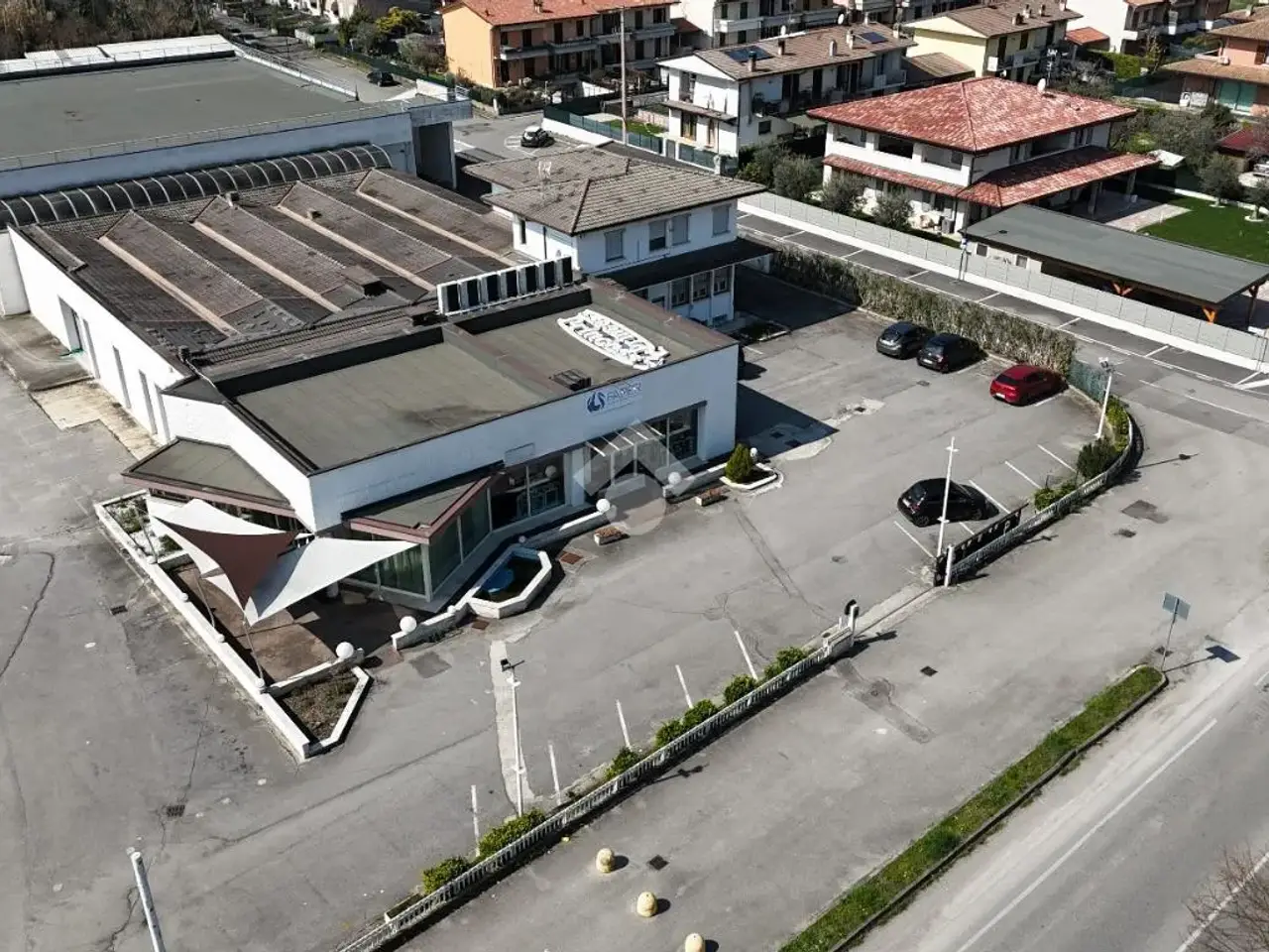 Palazzina commerciale in Via Nazionale 43, Puegnago del Garda, {3} - Foto 2