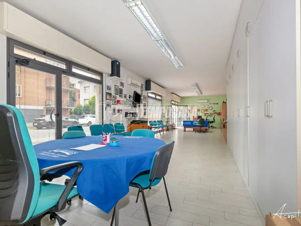 Negozio in Via Pellegrino Ascani 38, Modena, {3} - Foto 1