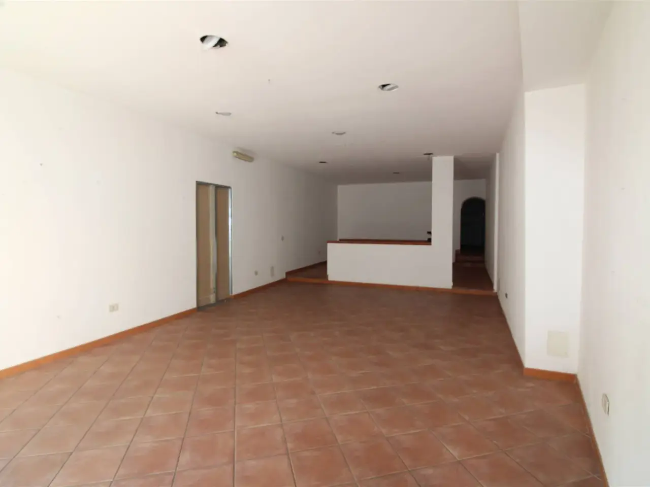 Negozio in Via Garibaldi, Lentini, {3} - Foto 1