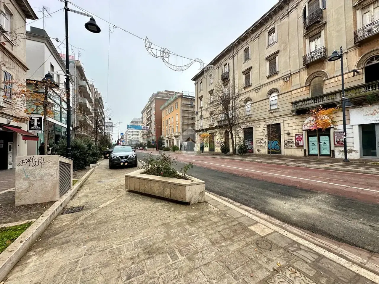 Negozio in Via Trieste 10, Pescara, {3} - Foto 1