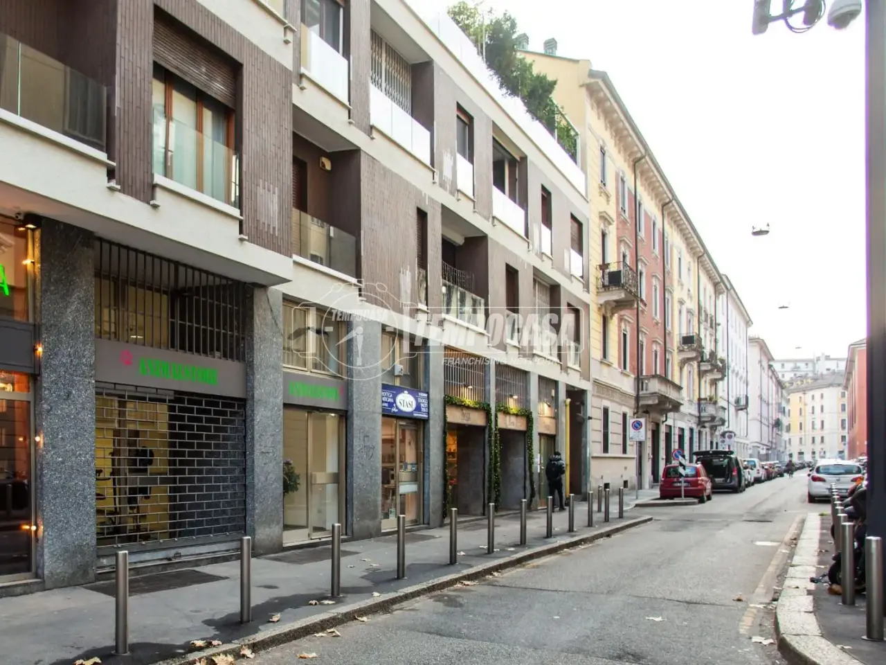 Negozio in Via Francesco Melzi d'Eril 3, Milano, {3} - Foto 2