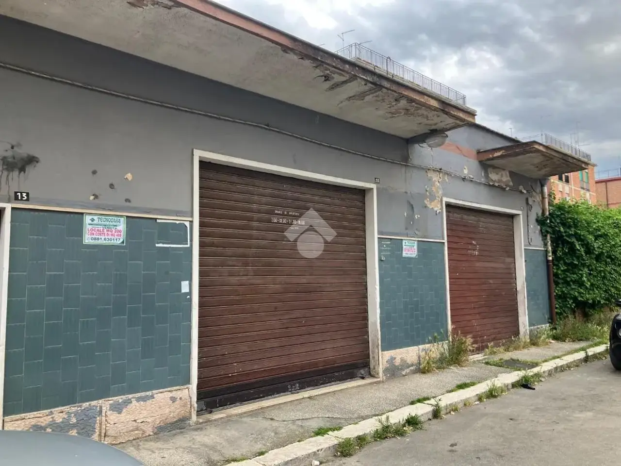 Negozio in Via Ruffo Albanese 11, Foggia, {3} - Foto 2