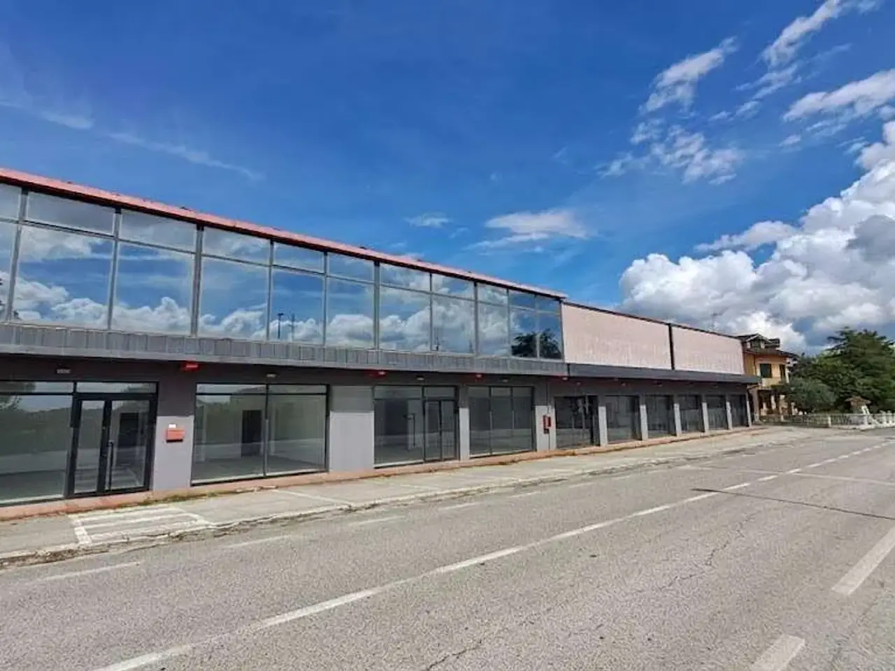 Negozio in Via Rustico 62, Polverigi, {3} - Foto 2