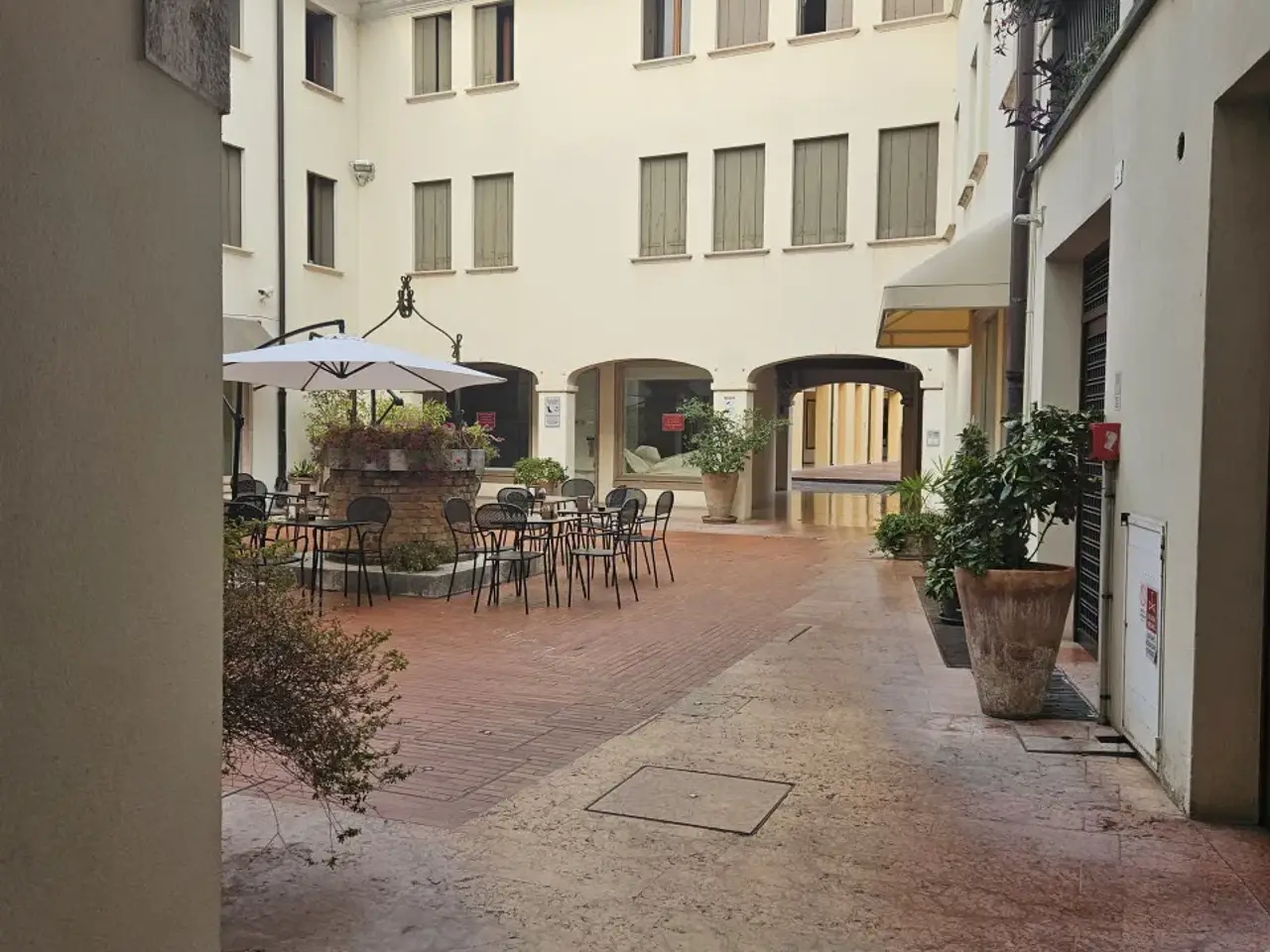 Negozio in , Castelfranco Veneto, {3} - Foto 2