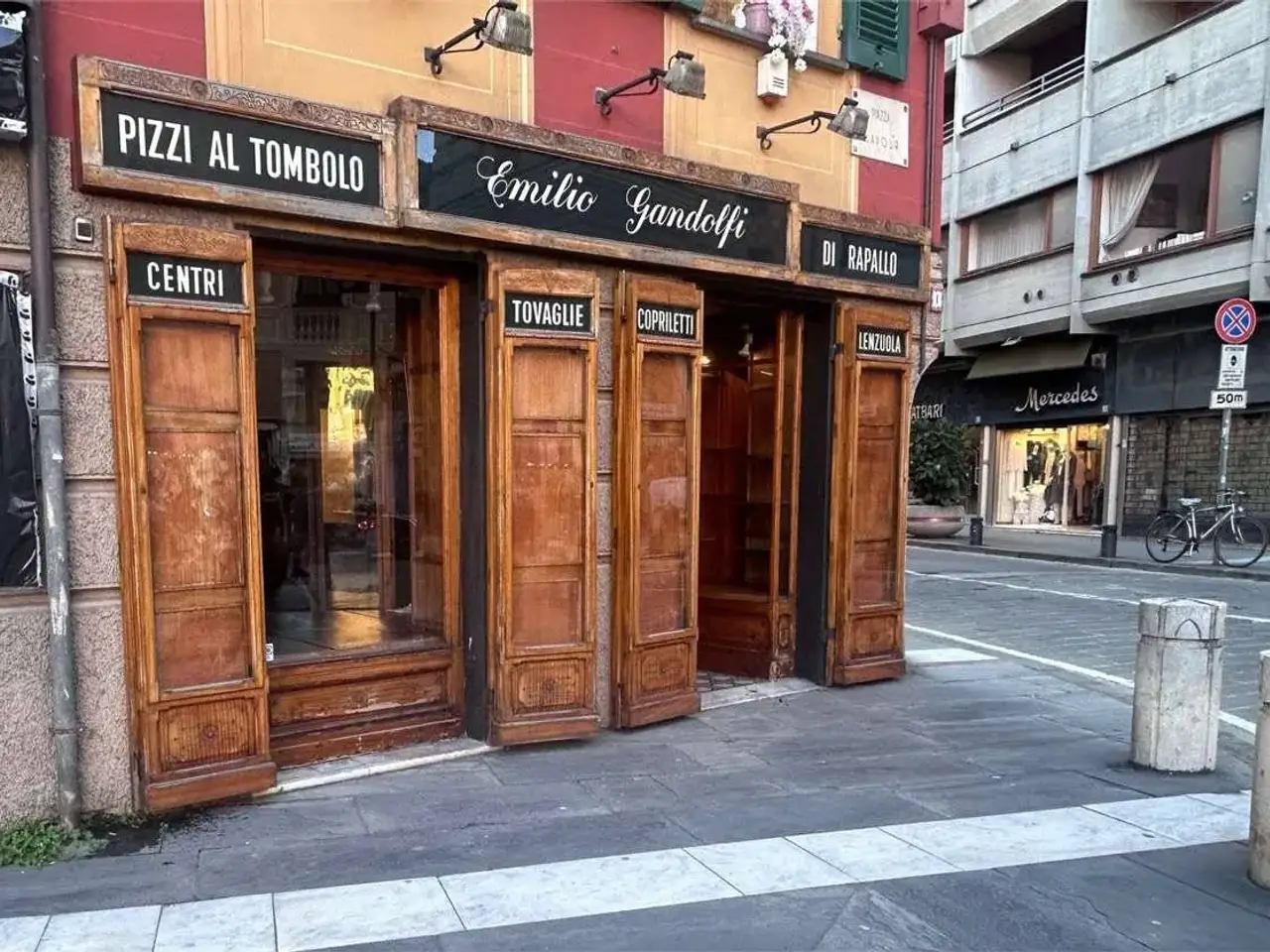 Negozio in Piazza Cavour, Rapallo, {3} - Foto 1