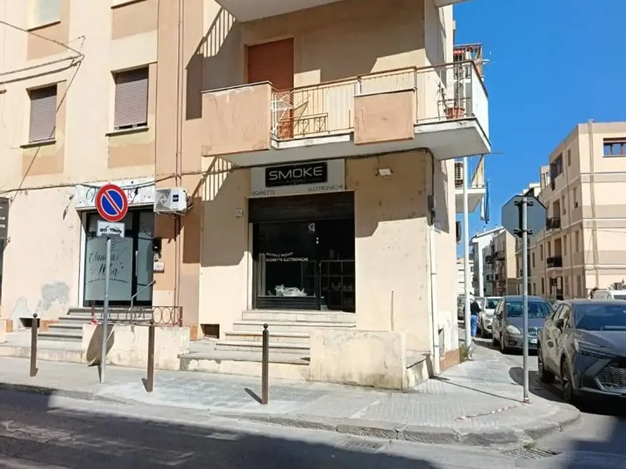 Locale commerciale in Via Vittorio Emanuele 66, Alghero, {3} - Foto 1