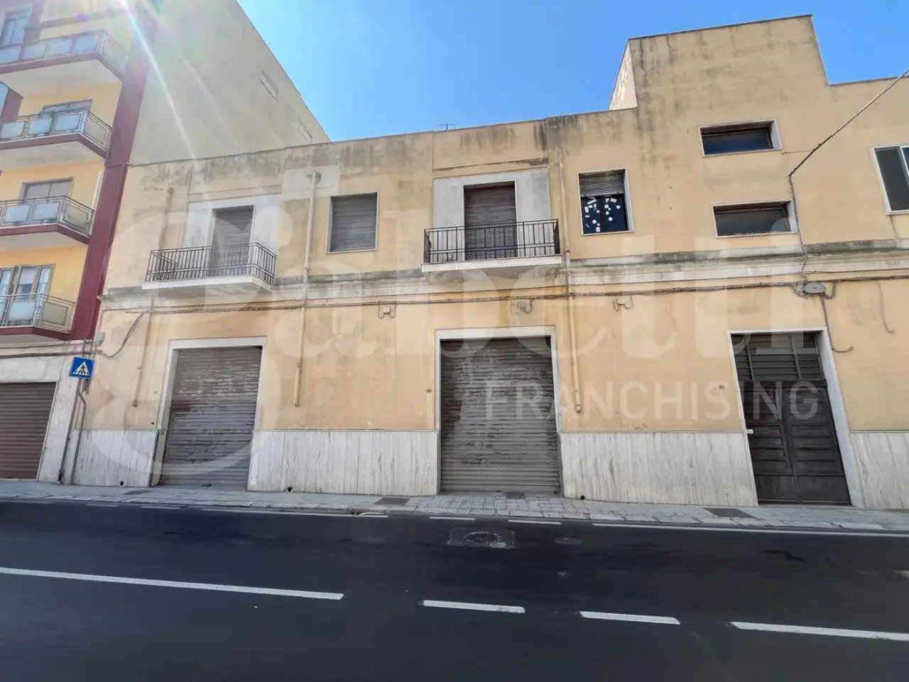 Palazzina commerciale in Via Provinciale San Vito 93, Brindisi, {3} - Foto 2