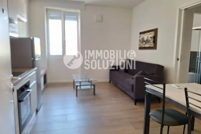 One-room flat in Via Roncalli 1, Bergamo - Photo 1